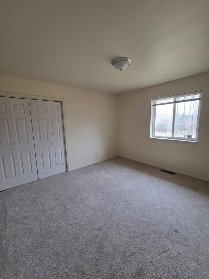 12 Sweetgrass Ave - Photo 3 of 16