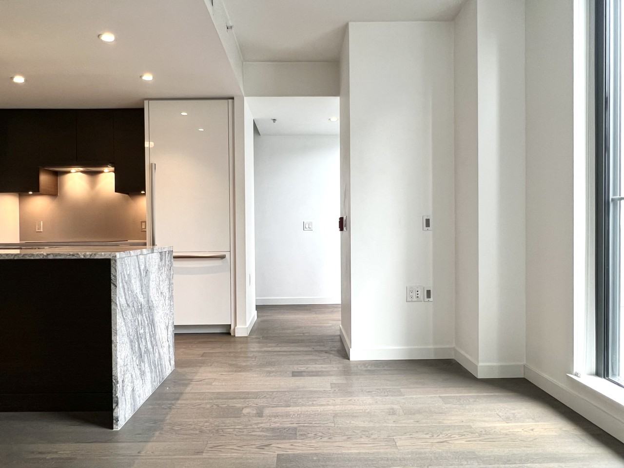 1692 Pullman Porter Street - Photo 6 of 24