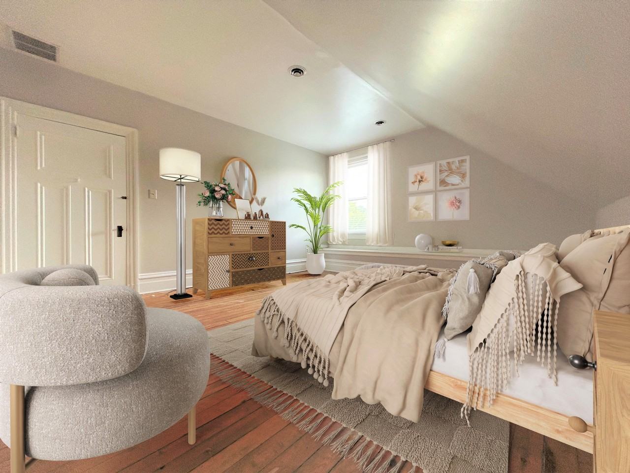 920 College St #3B - Photo 2 of 9