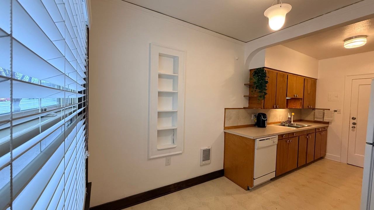 San Sebastián Apartments - Photo 5 of 31