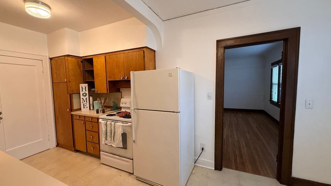 San Sebastián Apartments - Photo 6 of 31