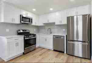 4071 Melrose Ave Los Angeles, CA. - Photo 1 of 1