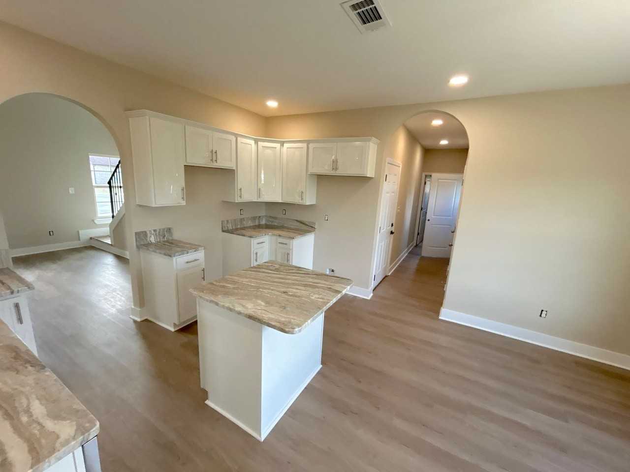 2832 Epping Crest Cv - Photo 2 of 16