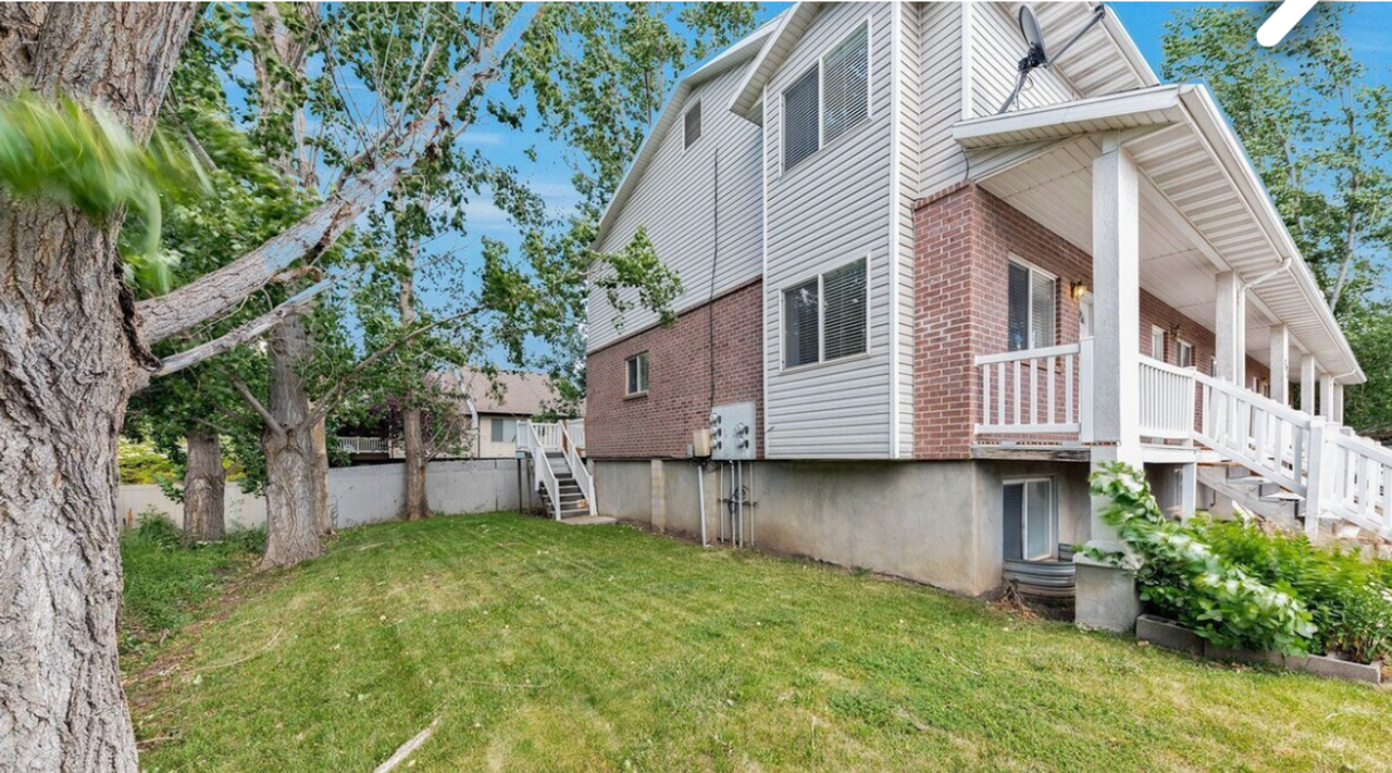 Pages Lane Apartments and Townhomes - Photo 2 of 3