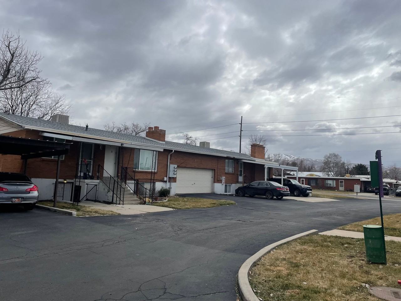 Pages Lane Apartments and Townhomes - Photo 3 of 3