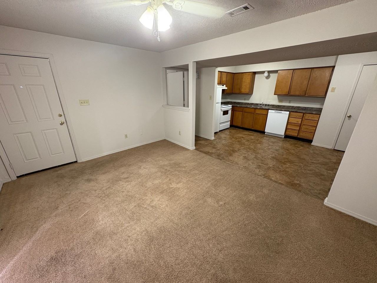 Shadowbrook Apartments - Photo 3 of 10