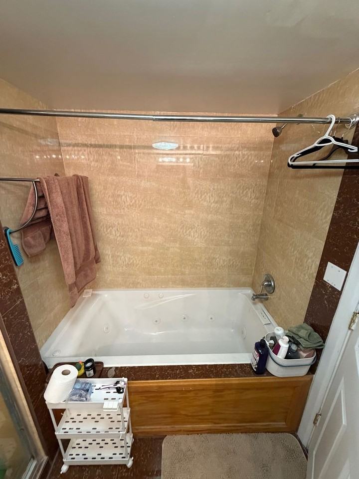 1027 Ridge - Photo 2 of 12