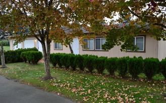 733 8th St Ne - Photo 1 of 1