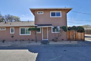 featured image of 1329 Essex Way