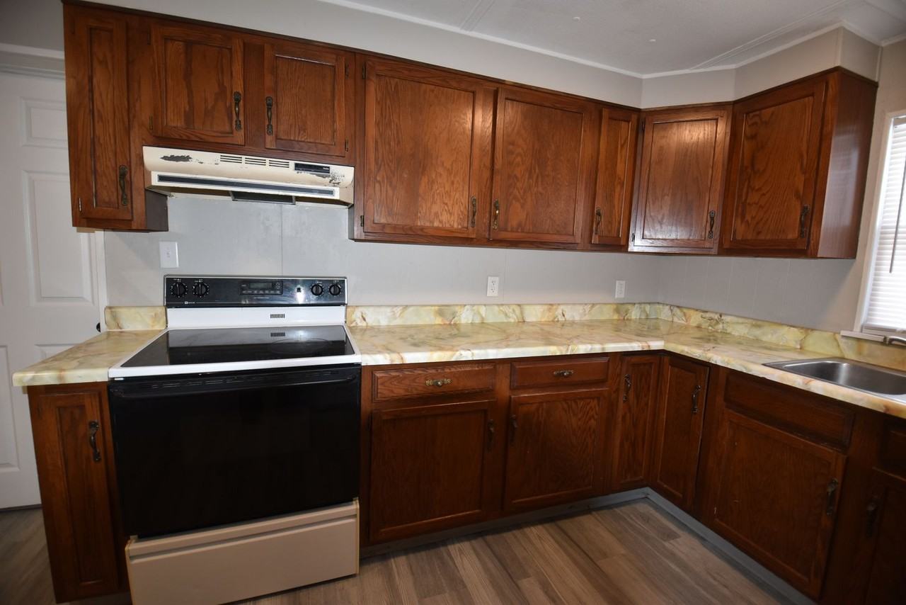 614 Christyann St - Photo 6 of 20