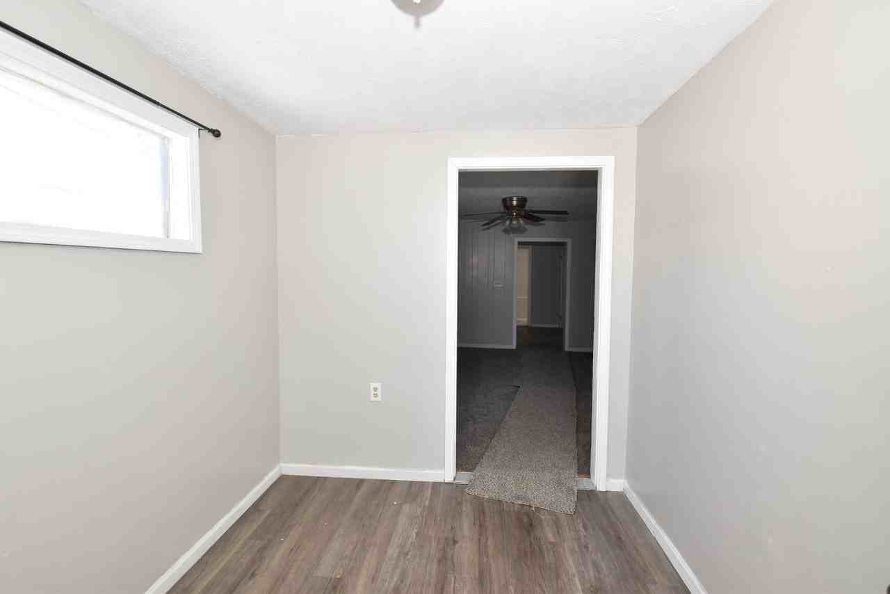 1918 N Byrkit St - Photo 2 of 23