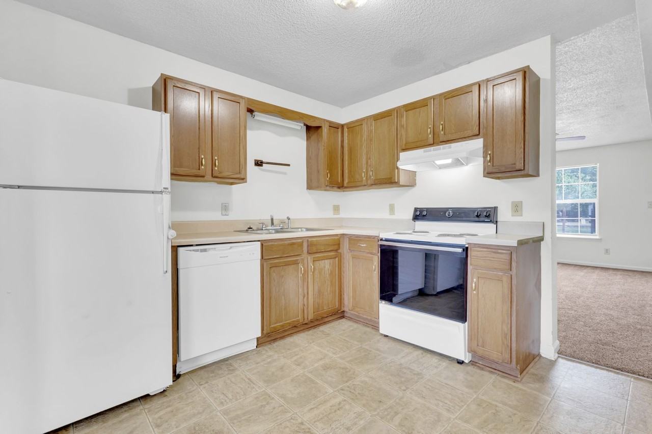 289C Stateline Rd - Photo 6 of 16