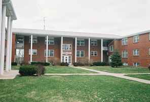 featured image of 1015 W Benton St