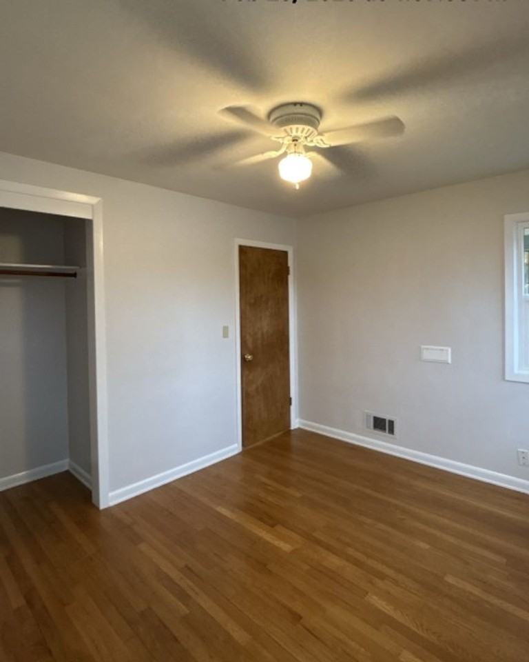 1595 23rd St Ne - Photo 6 of 18