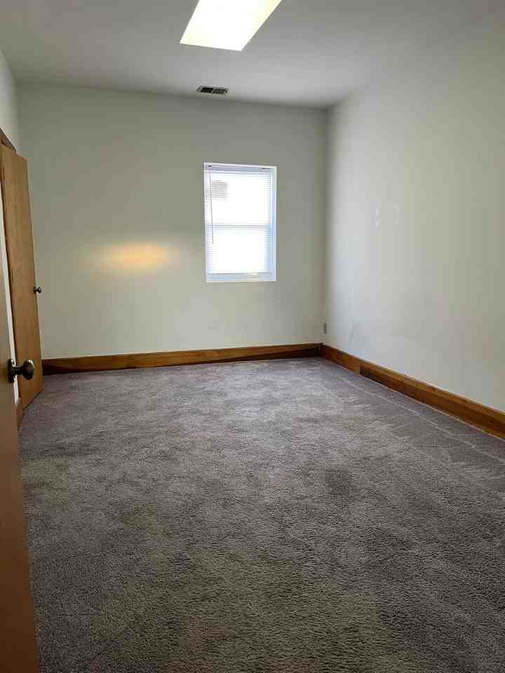 1197 North High Street - Photo 5 of 7