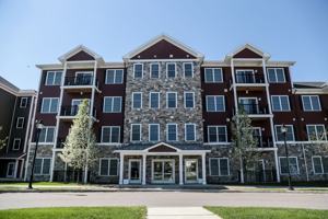 featured image of 220 Perimeter Dr