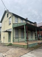 featured image of 154 E Liberty St