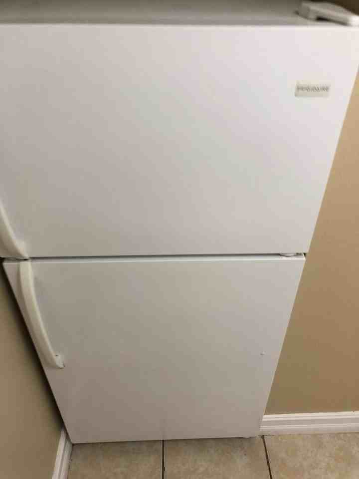 1830 Maravilla Ave #317 - Photo 3 of 17