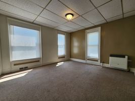 featured image of 504 S Warren Ave