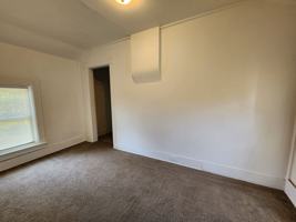 featured image of 504 S Warren Ave