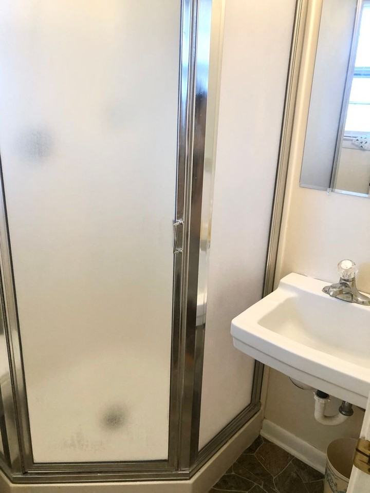 812 Glenwood Rd - Photo 5 of 15