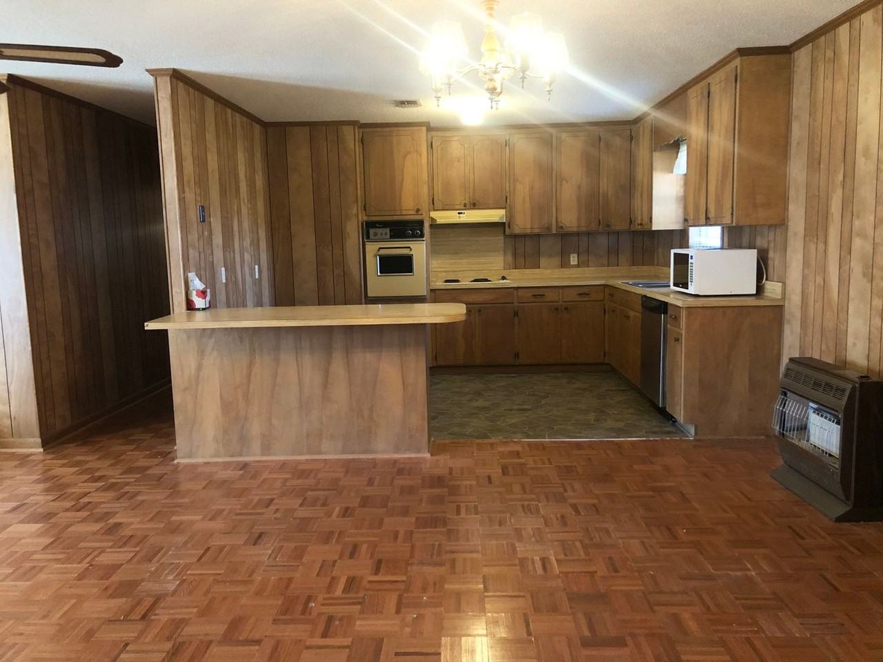 812 Glenwood Rd - Photo 7 of 15