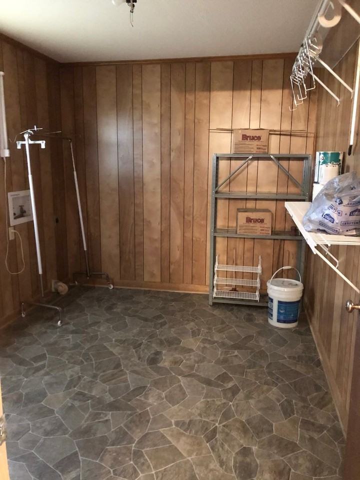 812 Glenwood Rd - Photo 4 of 15