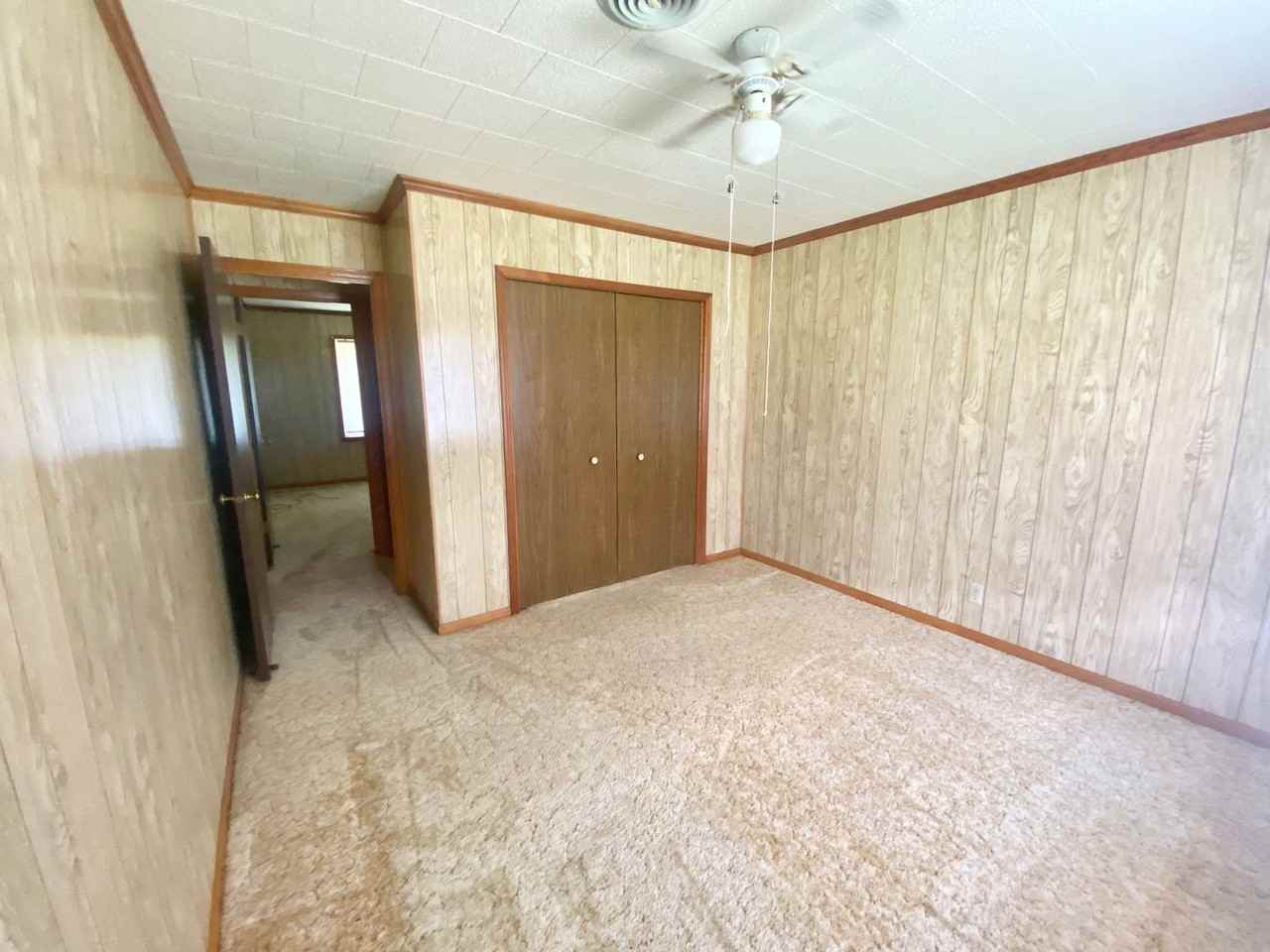 102 Thomas Cir - Photo 6 of 12