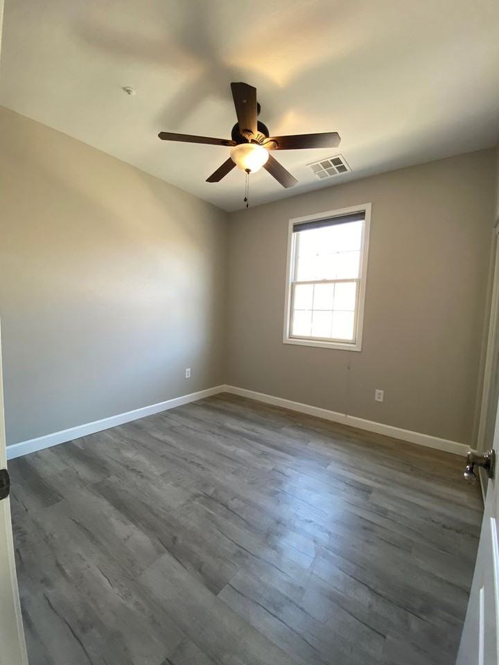 2744 S Pewter Dr #103 - Photo 5 of 20