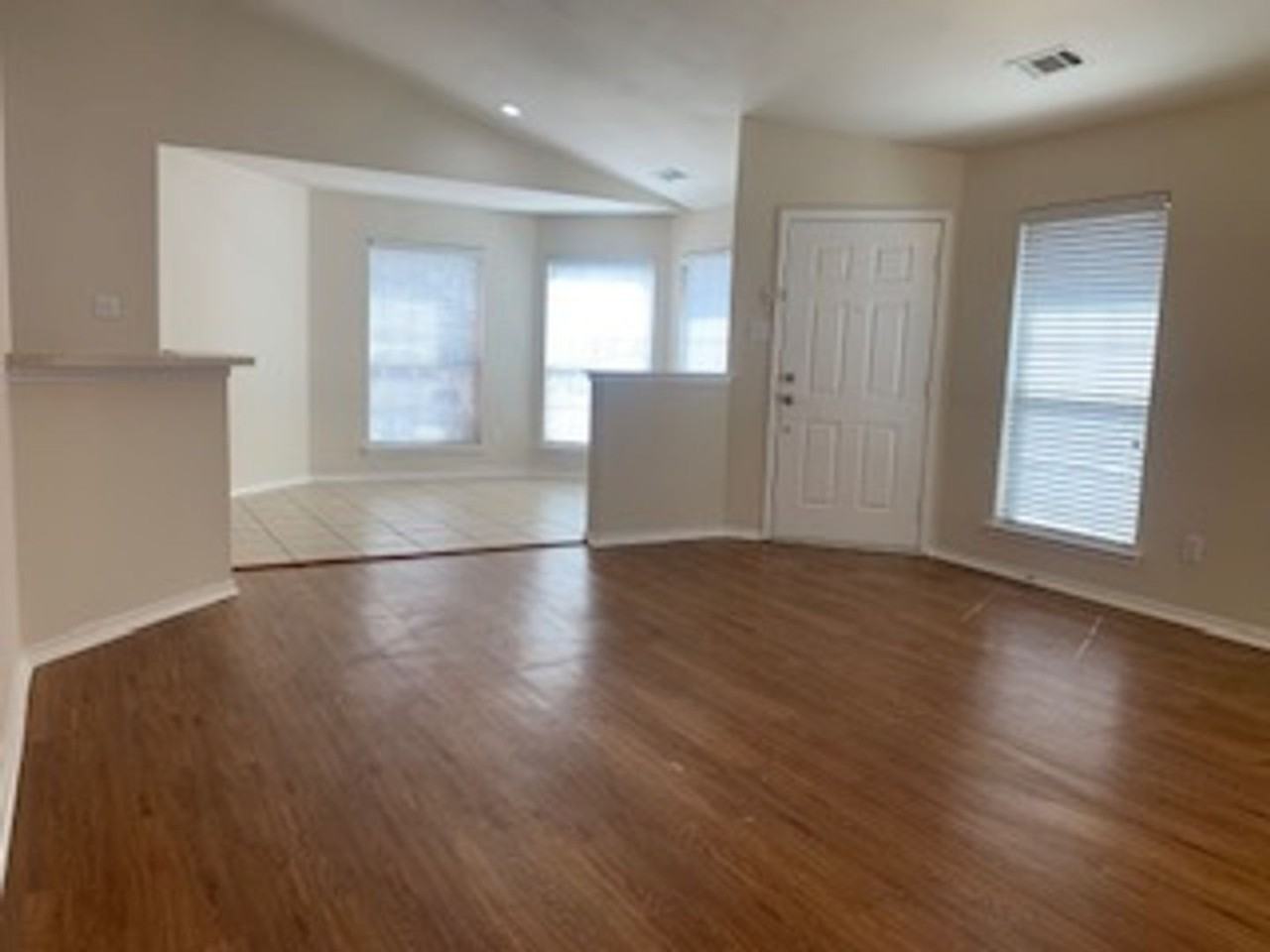 6341 Geneva Ln - Photo 7 of 14