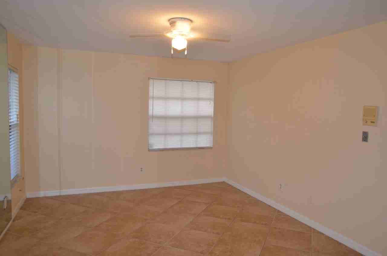 5913 White Egret Ln - Photo 3 of 13