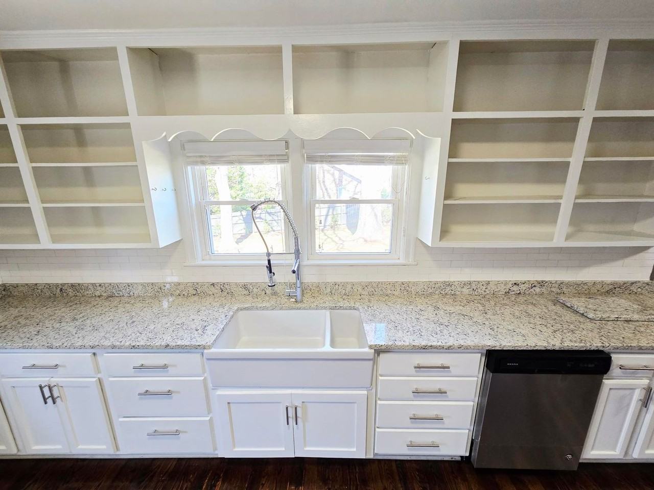 422 Alamance Rd - Photo 7 of 21