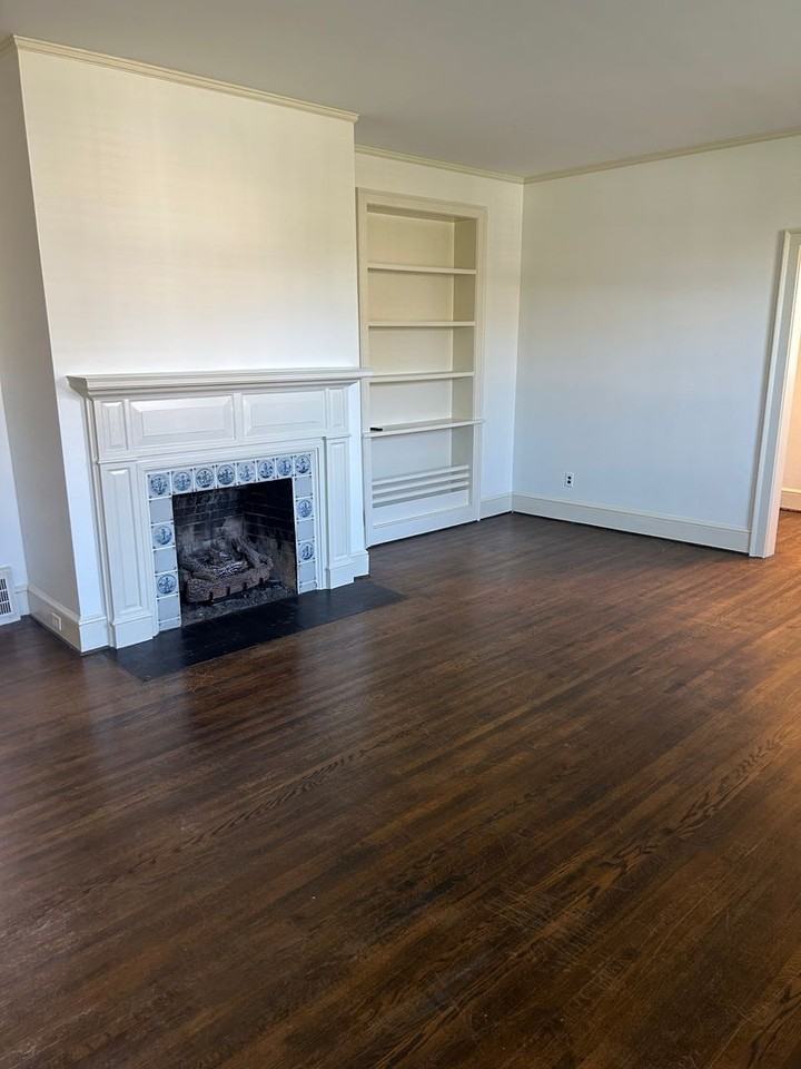 101 W Augusta Pl - Photo 2 of 22