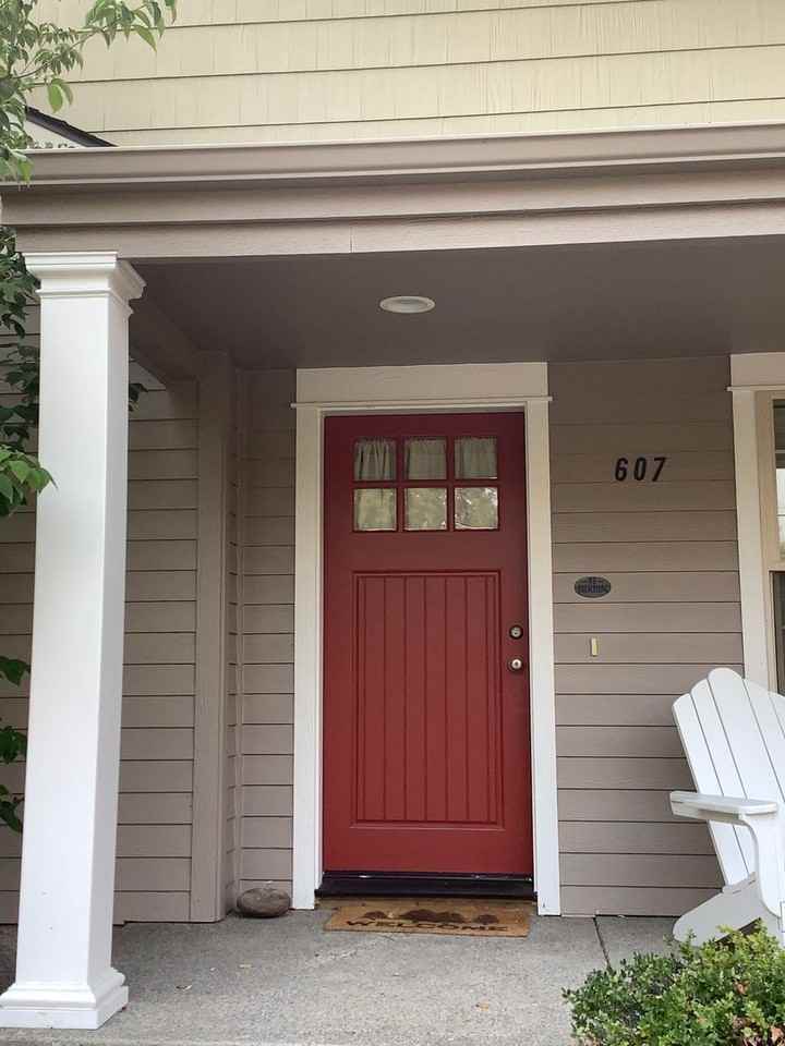 607 N Mountain Ave - Photo 2 of 27