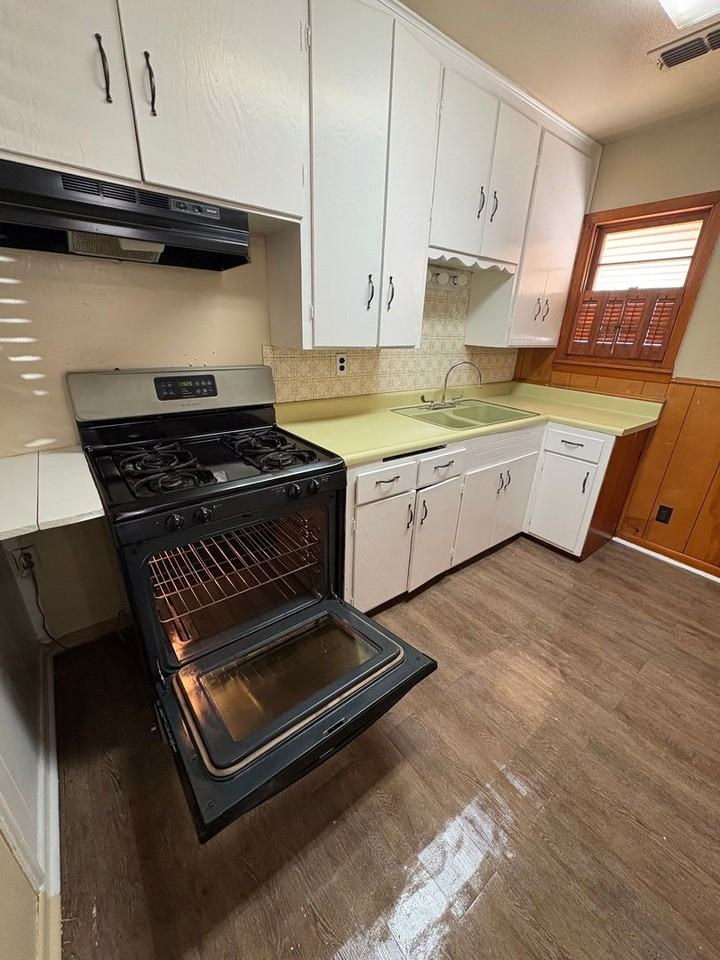 1948 S Roosevelt St - Photo 4 of 10