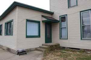 featured image of 112 E Van Buren St #3