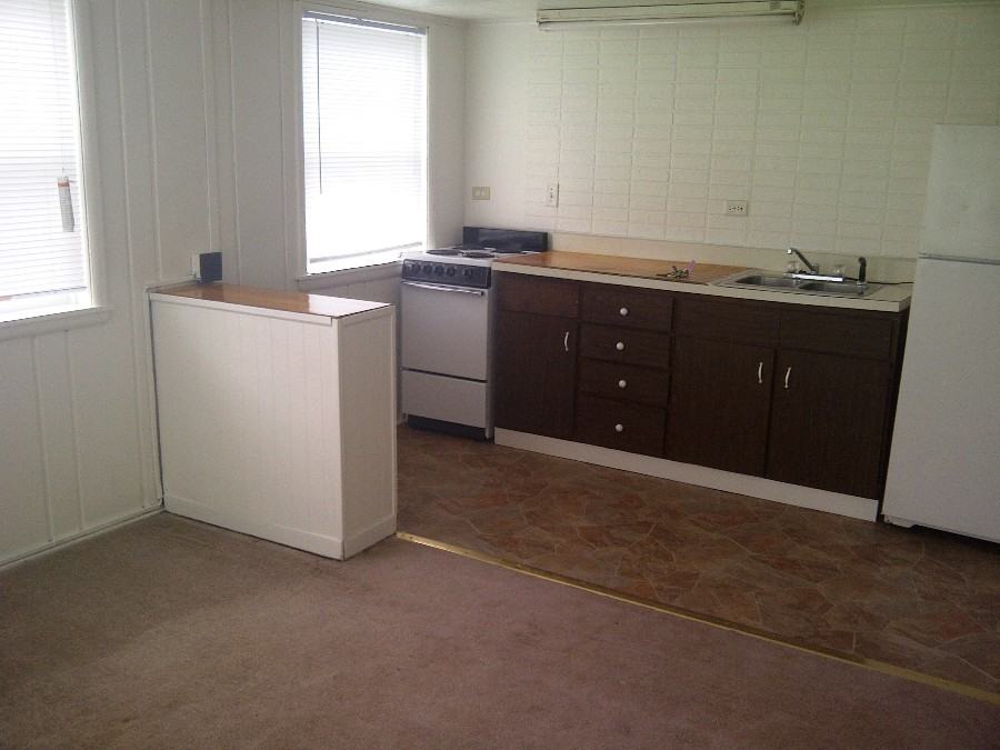 112 E Van Buren St #3 - Photo 3 of 3