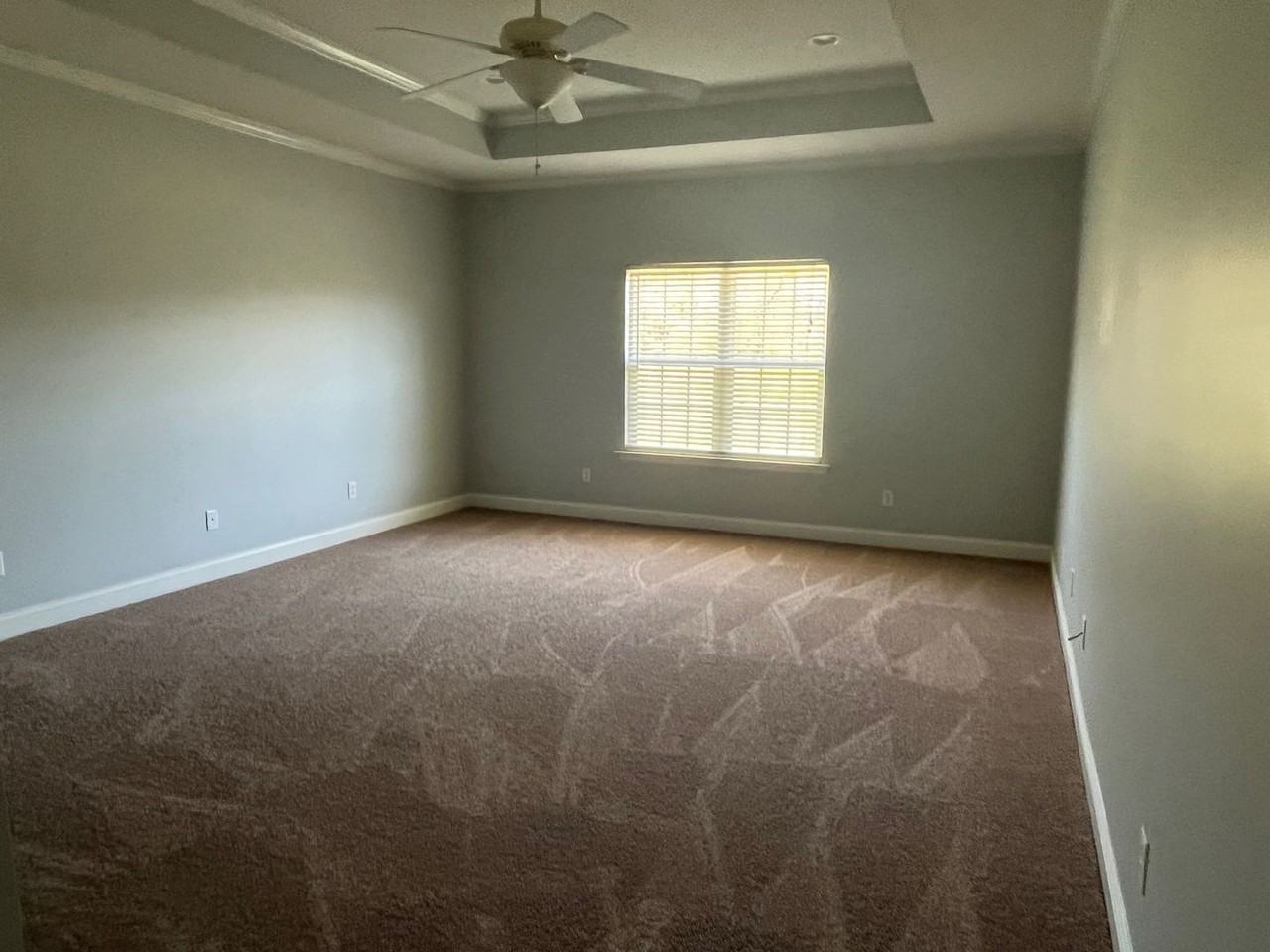 104 Meadow Grove Ct - Photo 5 of 9