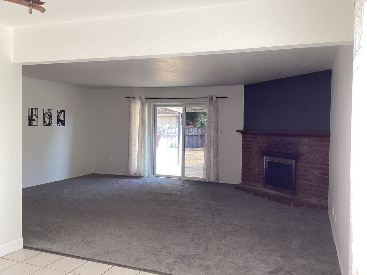 4648 N 6th St - Photo 4 of 42