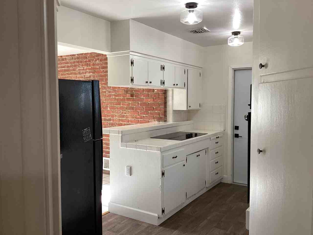 4648 N 6th St - Photo 7 of 42