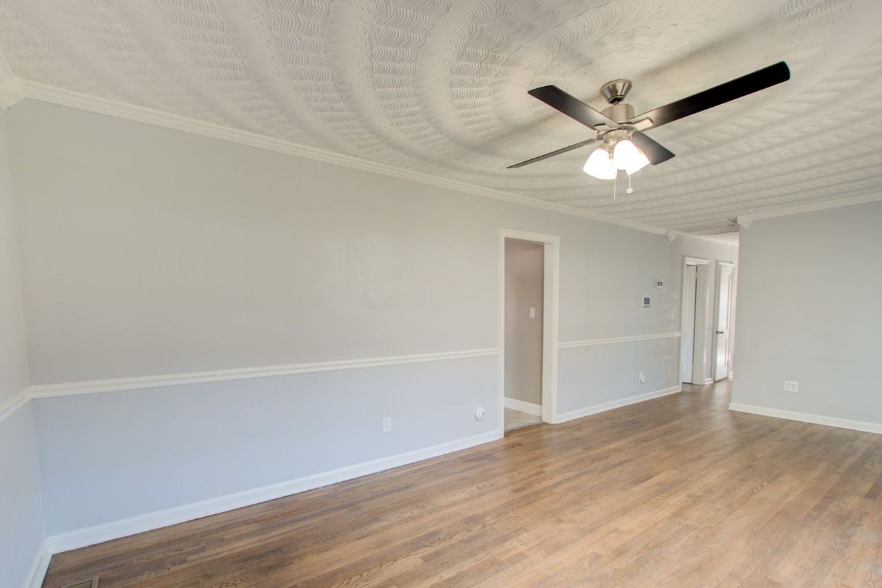 200 Cynthia Dr - Photo 5 of 42