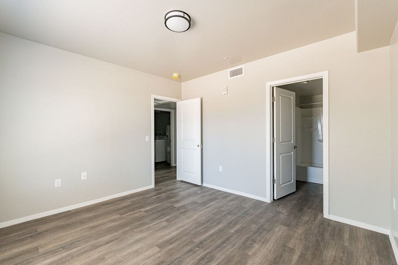 3139 E. Bellevue St. - Photo 6 of 50
