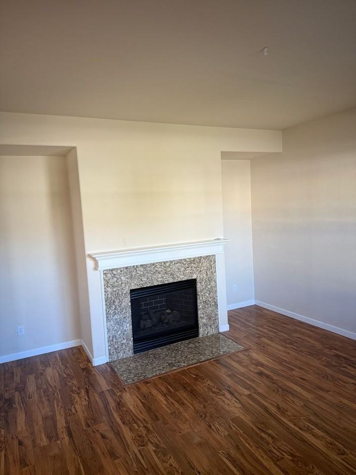 2408 Victor Ct - Photo 2 of 18