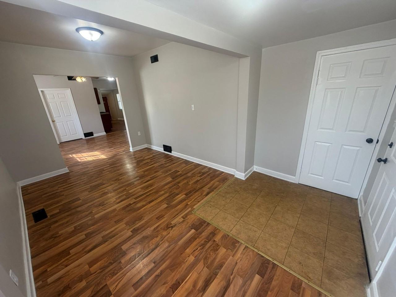 2256 Connecticut St - Photo 4 of 28