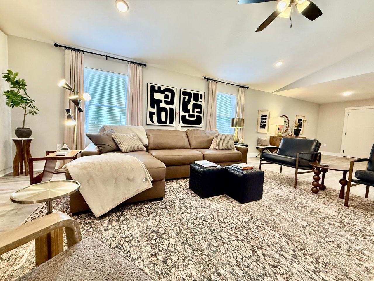 7845 2nd St - Photo 7 of 50