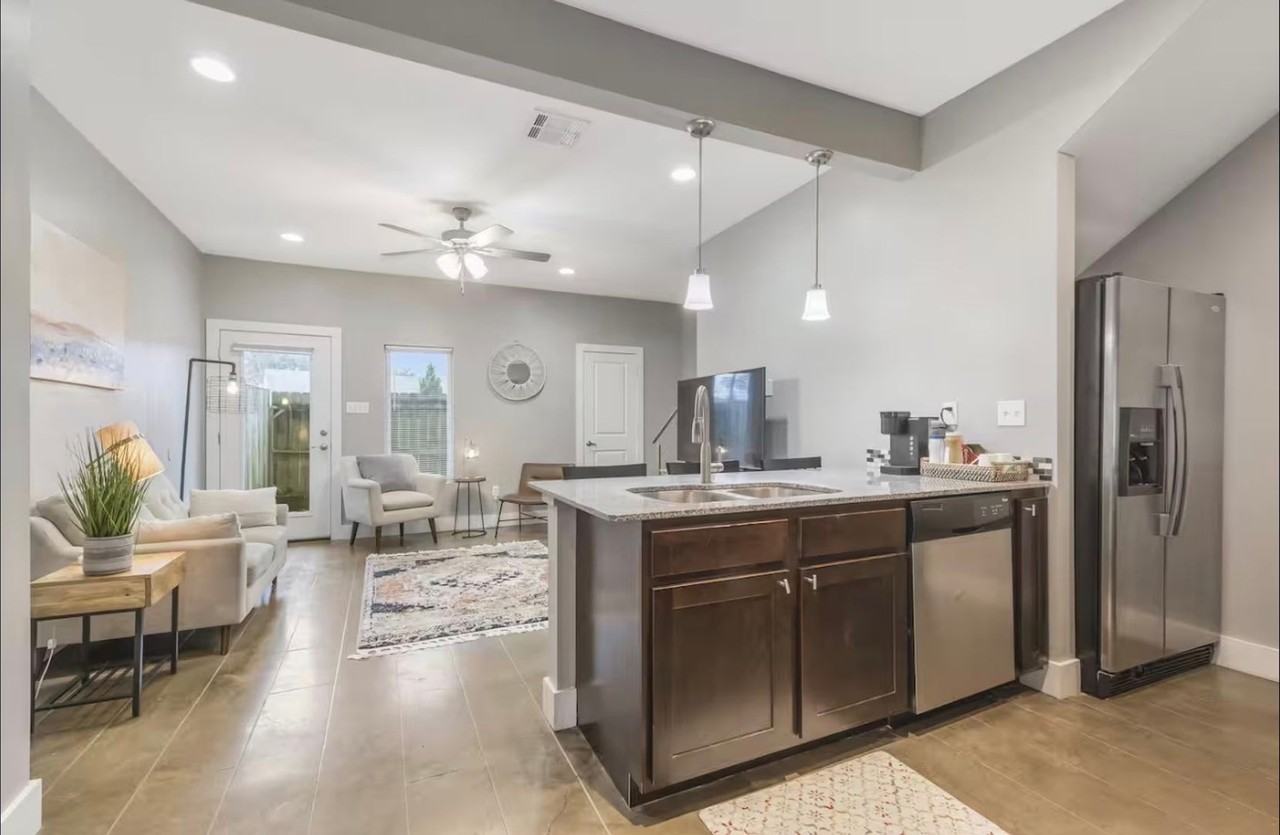 113 Bayou St #107A - Photo 6 of 19