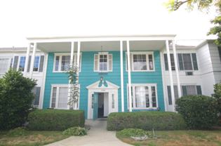 11926 Chandler Blvd - Photo 1 of 1