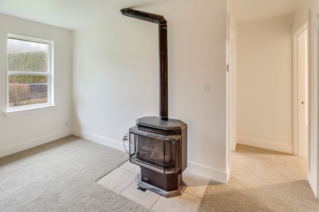 26307 26307 S HWY 213 - 26307 S 213, Mulino, OR - Photo 6 of 50