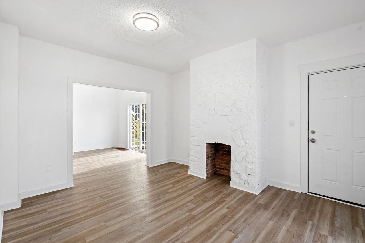 1850 Funston Ave - Photo 7 of 30