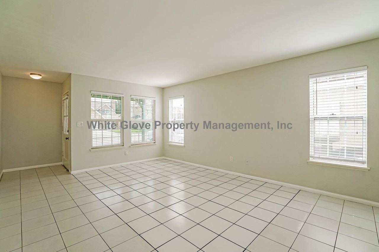 19003 Ibex Ave - Photo 4 of 17